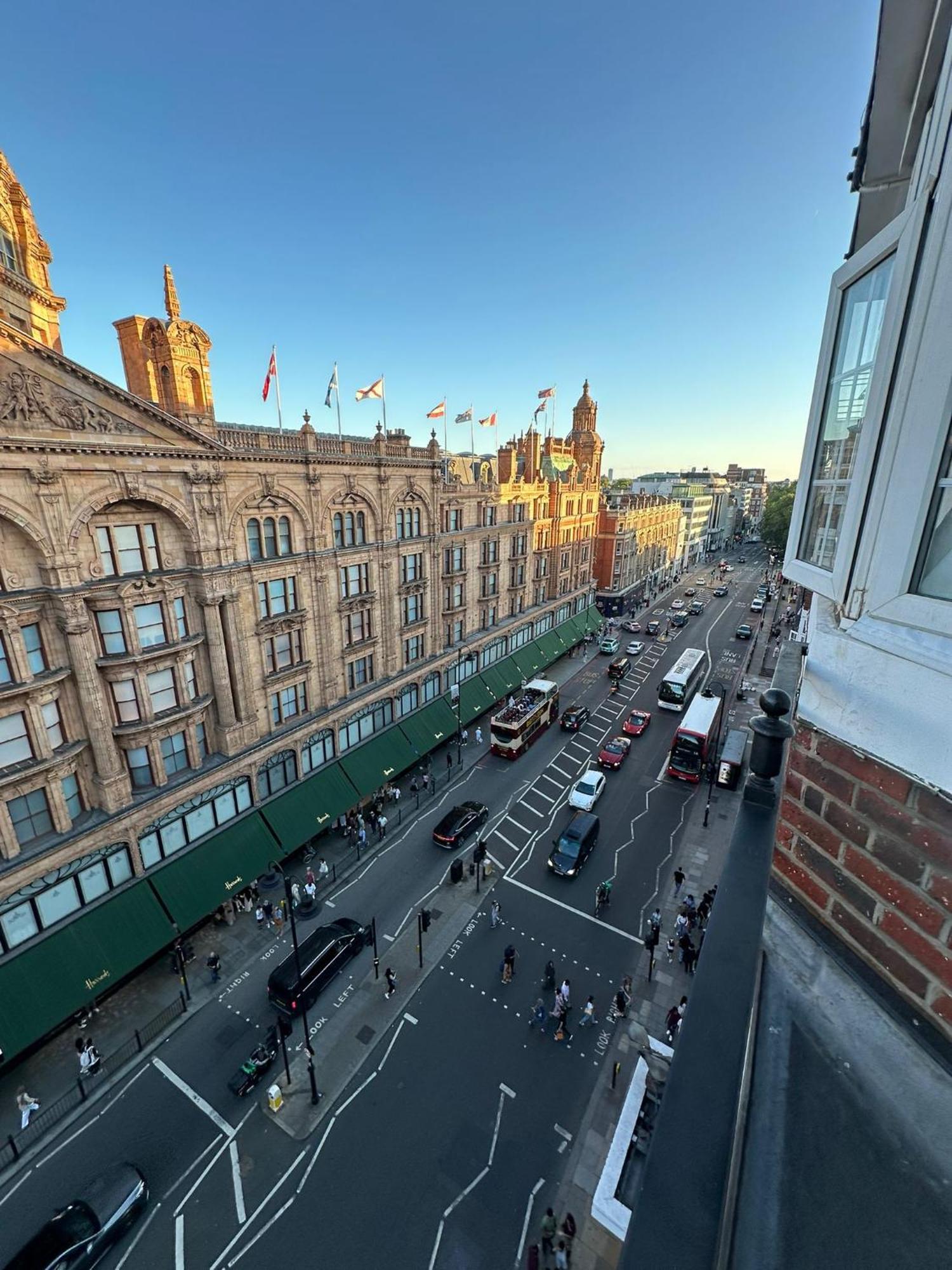 Knightsbridge Luxurious Residence - Facing Harrods London Exterior photo